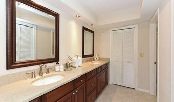 493 Forestview Dr, Atlantis, FL 33462