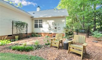 1609 Underpass Rd, Advance, NC 27006