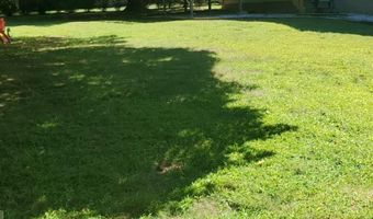 12 Van Gogh Ln, Airmont, NY 10901