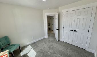 1707 Opal Dr, Elko, NV 89801