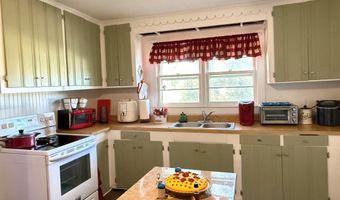 526 Kershaw St, Calhoun Falls, SC 29628