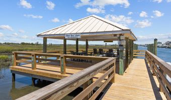 602 W Fort Macon Rd 135, Atlantic Beach, NC 28512