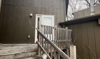 2823-2825 Ontario St, Ames, IA 50014