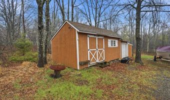 10 Farmer Ct, Albrightsville, PA 18210