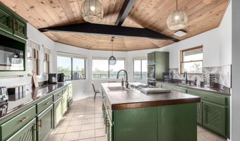 6831 E STAGECOACH PASS, Carefree, AZ 85377