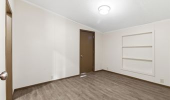 23594 Lawrence 1200, Aurora, MO 65605