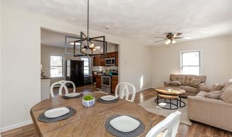 31 Anthony St, Coventry, RI 02816