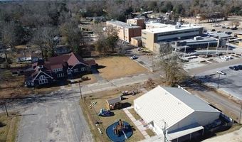 W 5TH Street, Bogalusa, LA 70427