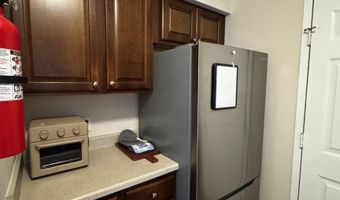 21 Barkentine Ct, Atlantic City, NJ 08401
