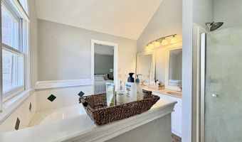 7831 Ballyshannon St, Indianapolis, IN 46217