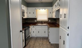 345 PAULINE Dr, Adamsville, TN 38310