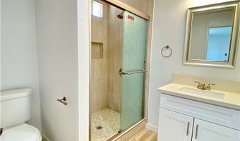 24729 Roxbury Rd A, Apple Valley, CA 92307