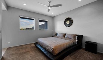 37221 N Holiday Ln, Carefree, AZ 85377