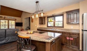 1140 N 100th Rd, Baldwin City, KS 66006