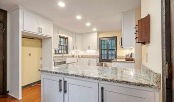 265 Great Oak Dr, Athens, GA 30605