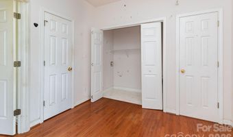 5 Carter Vw, Arden, NC 28704