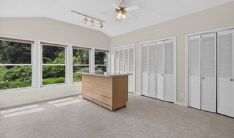 16019 Briarwood Ln, Abingdon, VA 24210