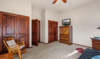 2686 Della Rd SW, Albuquerque, NM 87105