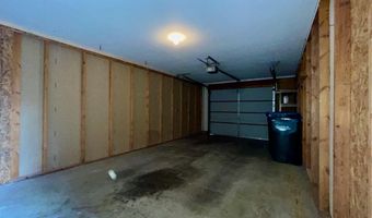 65 SPENCER VILLAGE Ct 14, Appleton, WI 54914
