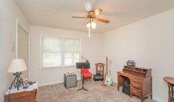 33 Laurel St, Barnwell, SC 29812