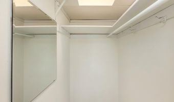 10650 WEYMOUTH St 201, Bethesda, MD 20814