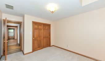6134 Creekbend Blvd, Indianapolis, IN 46217