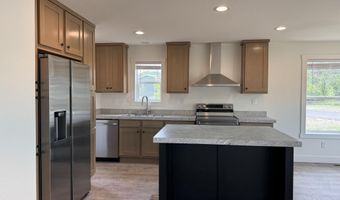 1 Corral Ln #37, Ashland, OR 97520