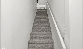 2 S 25th Ave, Beech Grove, IN 46107