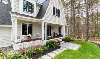 25 Clay Point Rd, Alton, NH 03809
