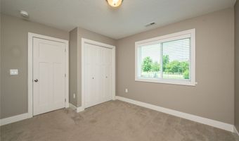 506 NW Ridgeline Dr, Ankeny, IA 50023