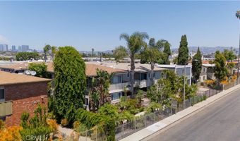 2015 Chariton, Los Angeles, CA 90034