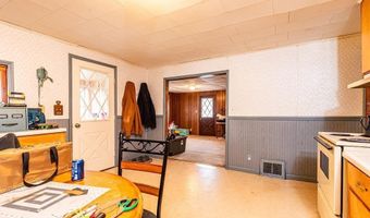 214 S Elm St, Albion, IN 46701