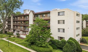 7400 LAKEVIEW Dr N404, Bethesda, MD 20817
