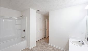 6949 Fairway Trl, Austell, GA 30168