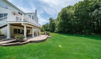 17 WATERTON Dr, Bear, DE 19701