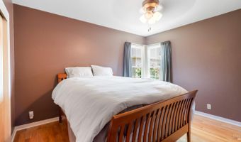 1820 Orchard St, Santa Rosa, CA 95404
