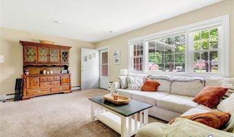 12352 Lees Ln, Ashland, VA 23005