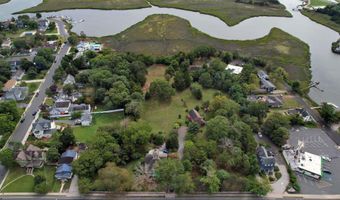 40 N Shore Rd, Absecon, NJ 08201