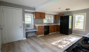 42448 N Lake Ave, Antioch, IL 60002