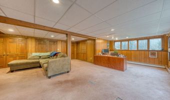 165 Oak Ridge Dr, Berlin, CT 06037
