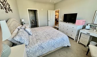2511 W QUEEN CREEK Rd 207, Chandler, AZ 85248