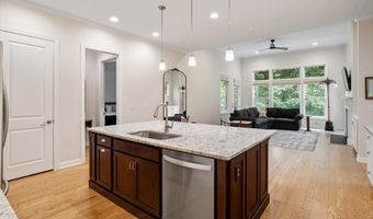 305 Ironcreek Pl, Apex, NC 27539