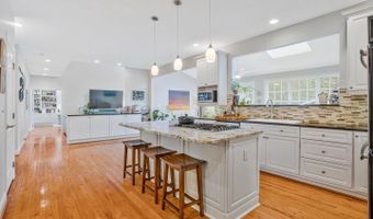 19917 INTERLACHEN Cir, Ashburn, VA 20147