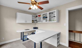 13 IRON Cir, Reading, PA 19607