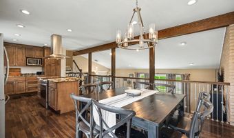 610 W Noyes St, Arlington Heights, IL 60005
