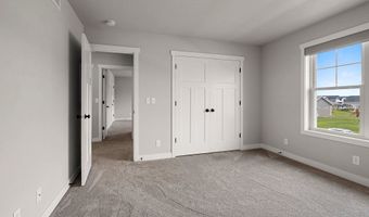 N9239 LAURA Street, Appleton, WI 54915