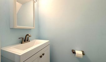 5612 7TH Rd S, Arlington, VA 22204