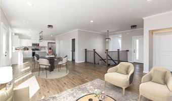 100 Schwinghammer Dr, Albany, MN 56307