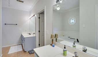 430 Bay Pointe Cir, Brandon, MS 39047
