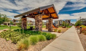 695 W BROWNING Pl, Chandler, AZ 85286
